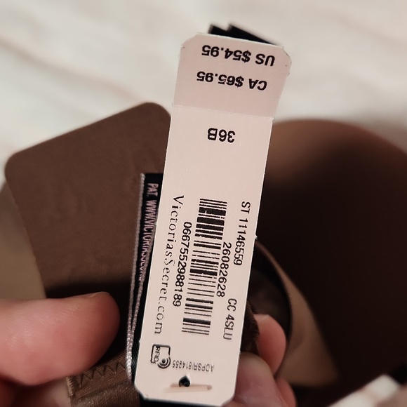 Push up bra by Victoria's secret brown color - Picture 6 of 6